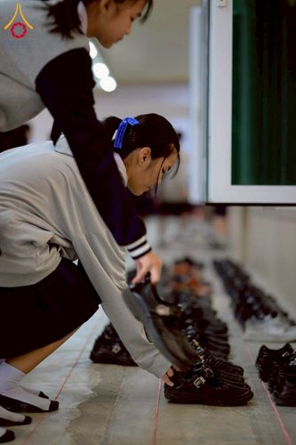 ภาพ No.274011:วันที่ 21 พฤศจิกายน พ.ศ. 2568 รวมพลังเด็กดี V-Star ผู้นำฟื้นฟูศีลธรรมโลก ประจำปี 2568 จังหวัดชลบุรี ณ ธุดงคสถานชลบุรี อำเภอศรีราชา จังหวัดชลบุรี