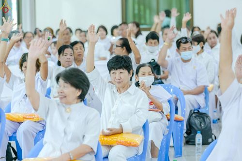 ภาพ No.246829:วันอาทิตย์ที่ 14 กันยายน พ.ศ. 2568 พิธีทอดผ้าป่า ซื้อดิน ปรับพื้นที่ลานธรรม  และพิธีกลั่นแผ่นดิน โปรยทราย สถาปนาองค์พระเจดีย์ เพื่อสร้างสันติภาพโลก  ณ ศูนย์ปฏิบัติธรรมสระบุรี อ.พระพุทธบาท จ.สระบุรี