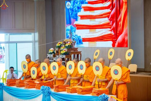 ภาพ No.86528:พิธีบุพเปตพลีนานาชาติ ปีที่ 10  วันเสาร์ที่ 19 สิงหาคม 2566  ณ ศูนย์ปฏิบัติธรรมภาคใต้ อ.บางกล่ำ จ.สงขลา