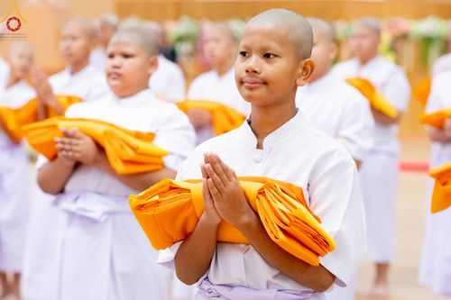 ภาพ No.215746:วันเสาร์ที่ 5 เมษายน พ.ศ. 2568 พิธีขอบรรพชา พิธีขอสรณคมน์และศีล  พิธีขอนิสสัย พิธีถวายบาตร ในโครงการบรรพชาสามเณรฟื้นฟูพระพุทธศาสนาทั่วไทย , โครงการหน่อแก้วเปรียญธรรม รุ่นที่ 13 ,  โครงการสามเณรยุวธรรมทายาท รุ่นที่ 33 , โครงการสามเณรมัชฌิมธรรมทายาท รุ่นที