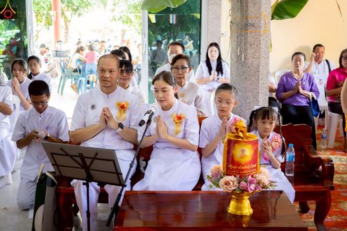 ภาพ No.257732:วันที่ 18 ตุลาคม พ.ศ. 2568 พิธีทอดกฐินสามัคคีทั่วไทย 30,000 วัด โดยคณะศิษยานุศิษย์ บูชาธรรม 81 ปี หลวงพ่อธัมมชโย ณ วัดร่มโพธิ์ทองสันติสุข จังหวัดชลบุรี