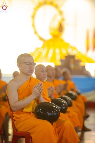 ภาพ No.149878:พิธีตักบาตร , พิธีปฎิบัติธรรม , พิธีถวายภัตตาหารเมนูสวรรค์ ในพรรษาแห่งการเข้าถึงธรรม วันธรรมชัย วันอังคารที่ 27 สิงหาคม พ.ศ.2567 ณ สภาธรรมกายสากล วัดพระธรรมกาย