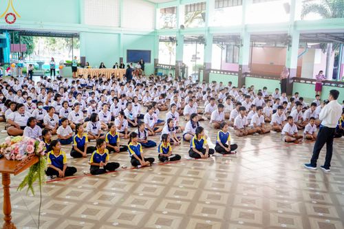 ภาพ No.104774:วันรวมพลังเด็กดี V-star ผู้นำฟื้นฟูศีลธรรมโลก จังหวัดพังงา วันที่ 22 ธันวาคม พ.ศ. 2566 ณ โรงเรียนอนุบาลพังงา