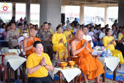 ภาพ No.152581:พิธีเททองหล่อพระพุทธรูปประจำสัตตมหาสถาน ธรรมอุทยานอุโบสถวัดสายสุวพรรณ - กิจกรรมปลูกต้นไม้เฉลิมพระเกียรติ พระบาทสมเด็จพระเจ้าอยู่หัว วันที่ 26 กรกฎาคม พ.ศ. 2567