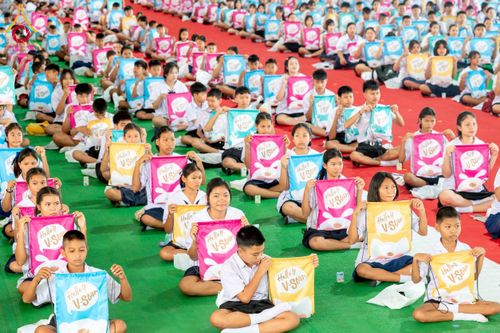 ภาพ No.266714:วันที่ 5 พฤศจิกายน พ.ศ. 2568 รวมพลังเด็กดี V-Star ผู้นำฟื้นฟูศีลธรรมโลก ณ พุทธอุทยานนานาชาติ จังหวัดหนองคาย