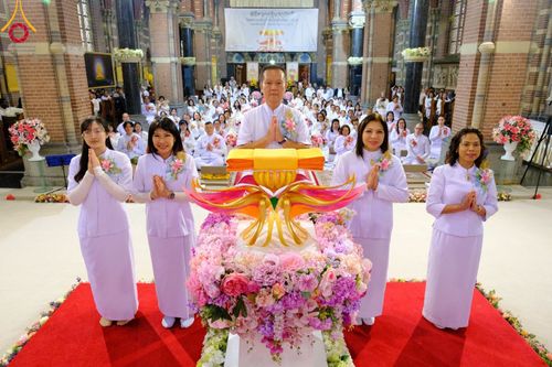 ภาพ No.99400:พิธีทอดกฐินสามัคคี มหากาลทาน วัดพระธรรมกายเนเธอร์แลนด์ วันที่ 26 พฤศจิกายน พ.ศ. 2566