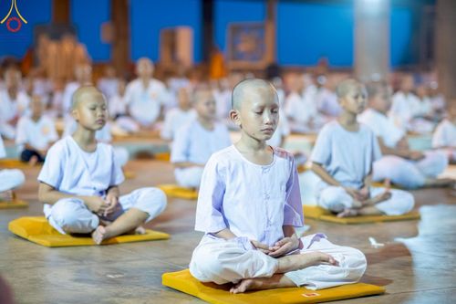 ภาพ No.214463:วันที่ 2 เมษายน พ.ศ.2568 นาคธรรมทายาท โครงการบรรพชาสามเณร ฟื้นฟูพระพุทธศาสนาทั่วไทย ปฎิบัติธรรม ณ วิหารคด 22 วัดพระธรรมกาย