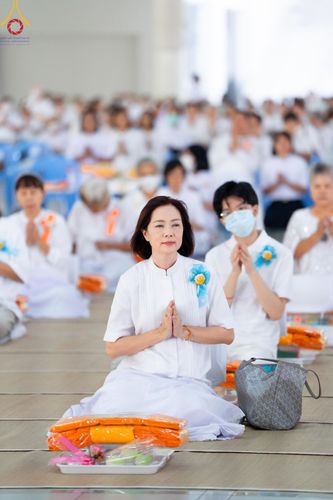 ภาพ No.58589:พิธีบุพเปตพลี ครั้งที่ 149 ร่วมอุทิศบุญแด่หมู่ญาติที่ล่วงลับไปแล้ว และสืบทอดอายุพระพุทธศาสนา วันอังคารที่ 23 เมษายน พ.ศ. 2567 (วันพระ ขึ้น 15 ค่ำ เดือน 5) ณ หอฉันคุณยายอาจารย์ฯ วัดพระธรรมกาย