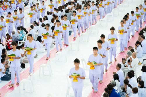 ภาพ No.132623:พิธีปลงผมยุวธรรมทายาท รุ่นที่ 32 มัชฌิมธรรมทายาท รุ่นที่ 28 ณ ลานธรรม วัดพระธรรมกาย วันเสาร์ที่ 30 มีนาคม พ.ศ. 2567
