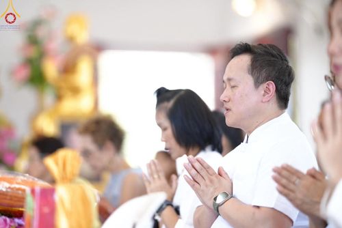 ภาพ No.167176:พิธีทอดกฐิน ณ วัดป่าสวนพฤกษชาติ ต.ทุ่งโพธิ์ อ.นาดี จ.ปราจีนบุรี ในโครงการกฐินสามัคคีทั่วไทย 30,000 วัด บูชาธรรม 80 ปี หลวงพ่อธัมมชโย โดยคณะศิษยานุศิษย์วัดพระธรรมกาย วันที่ 24 ตุลาคม พ.ศ. 2567