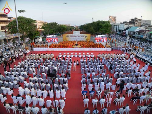 ภาพ No.312528:วันอาทิตย์ที่ 8 มีนาคม พ.ศ.2569 ทำบุญเมืองนครราชสีมา 558 ปี ตักบาตรพระ 10,000 รูป