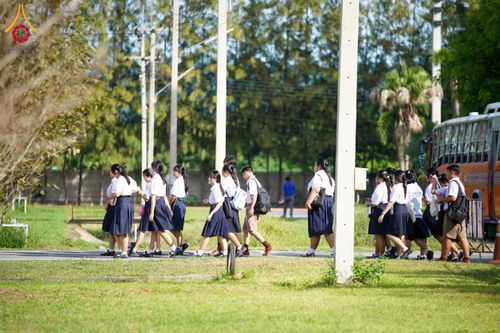 ภาพ No.149404:พิธีทักษิณานุปทานแด่บรรพชนตระกูลผ่องสวัสดิ์ และหมู่ญาติที่ล่วงลับไปแล้ว ประจำปี ครั้งที่ 19 วันพฤหัสบดีที่ 22 สิงหาคม พ.ศ. 2567 ณ พระมหาเจดีย์ทัตตชีโว ศูนย์อบรมเยาวชนกาญจนบุรี