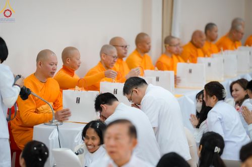 ภาพ No.132150:พิธีประดิษฐานยอดอุโบสถ บูชาธรรม 80 ปี หลวงพ่อธัมมชโย ณ วัดพระธรรมกายโทชิหงิ ประเทศญี่ปุ่น วันอาทิตย์ที่ 24 มีนาคม พ.ศ. 2567