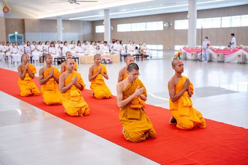 ภาพ No.241741:วันพุธที่ 27 สิงหาคม พ.ศ. 2568 พิธีมอบรางวัลเกียรติยศ แด่สามเณรที่สอบผ่าน โครงการสามเณรทรงปาฏิโมกข์ ปีที่ 3/2568 ณ ค่ายจองแชมป์ หมู่กฏิสามเณรเปรียญธรรม วัดพระธรรมกาย