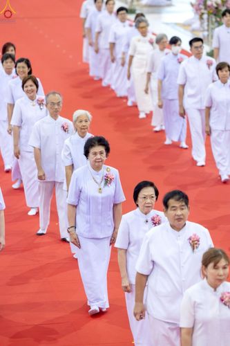 ภาพ No.233932:วันอาทิตย์ที่ 20 กรกฎาคม พ.ศ.2568 พิธีจุดเทียนใจ ไฟนิรันด์ อนันตชัย วัดพระธรรมกาย