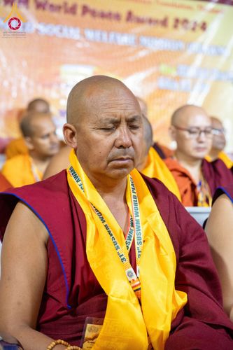 ภาพ No.179530:พิธีทอดกฐินสมทบ ณ วัดสิทธัตถะ (Siddhart United Social Welfare Mission) เมืองกัลกัตตา ประเทศอินเดีย  วันที่ 9 พฤศจิกายน พ.ศ. 2567