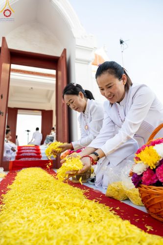 ภาพ No.113080:พิธีต้อนรับพระธรรมยาตรา ปีที่ 12 วันที่ 15 มกราคม พ.ศ. 2567 ณ วัดโบสถ์บน จ.นนทบุรี