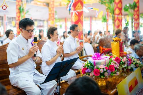 ภาพ No.164543:พิธีทอดกฐิน ณ วัดเทพมงคล อ.บางซ้าย จ.พระนครศรีอยุธยา ในโครงการกฐินสามัคคีทั่วไทย 30,000 วัด บูชาธรรม 80 ปี หลวงพ่อธัมมชโย โดยคณะศิษยานุศิษย์วัดพระธรรมกาย วันที่ 20 ตุลาคม พ.ศ. 2567