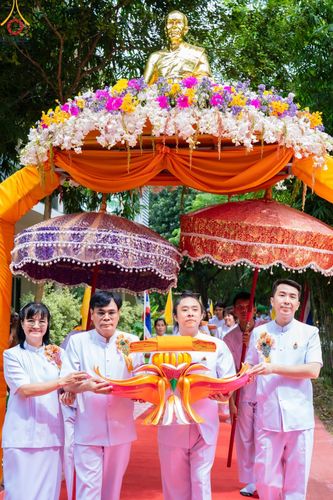 ภาพ No.171319:พิธีทอดกฐินพระนานาชาติเพื่อสร้างทุกสิ่ง  ณ ศูนย์ฝึกอบรมพุทธบุตรนานาชาติ อ.กบินทร์บุรี จ.ปราจีนบุรี วันที่ 27 ตุลาคม พ.ศ. 2567