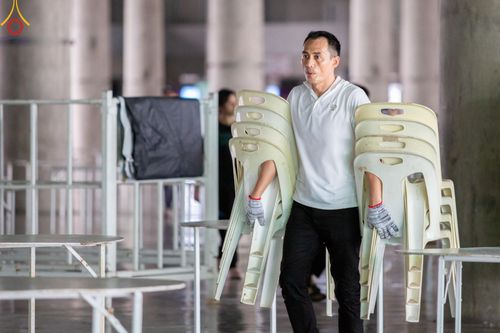 ภาพ No.60496:V.38 ทุ่มพลังเพื่อพ่อครบ 80 ปี ภาพการเตรียมงานของหน่วยงานต่างๆ เพื่อพิธีฉลองอายุวัฒนมงคล 80 ปี หลวงพ่อธัมมชโย และรับถวายมหาสังฆทาน 10,000 กว่าวัดทั่วประเทศ ในวันคุ้มครองโลก วันจันทร์ที่ 22 เมษายน พ.ศ. 2567