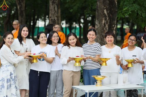 ภาพ No.145536:พิธีอธิษฐานพรรษาของคณะสงฆ์วัดพระธรรมกาย ณ อุโบสถพระไตรปิฎก วัดพระธรรมกาย วันอาทิตย์ที่ 21 กรกฎาคม พ.ศ. 2567
