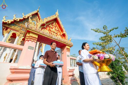 ภาพ No.200354:พิธีทอดผ้าป่าทำนุบำรุงศาสนสถาน ณ วัดผาสุการาม ตำบลบางไทรป่า อำเภอบางเลน จังหวัดนครปฐม ในโครงการธรรมยาตรา กตัญญูบูชา มหาปูชนียาจารย์ พระมงคลเทพมุนี(สด จนฺทสโร) พระผู้ปราบมาร อนุสรณ์สถาน 7 แห่ง ปีที่ 13 วันที่ 22 มกราคม พ.ศ. 2568