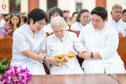 ภาพ No.93080:พิธีทอดกฐินสามัคคีทั่วไทย 5,000 วัด ณ วัดหนองกระดี่ จ.สุพรรณบุรี วันที่ 11 พฤศจิกายน พ.ศ. 2566
