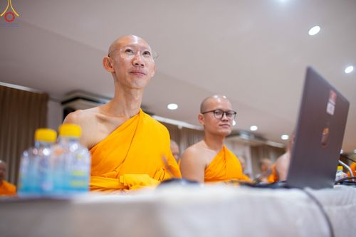 ภาพ No.89697:การประชุมประธานส่งเสริมศีลธรรมจังหวัด และเจ้าอาวาสวัดสาขาทั่วประเทศ โครงการกฐินสามัคคีทั่วไทย 5,000 วัด พุทธศักราช 2566 วันเสาร์ที่ 30 กันยายน พ.ศ 2566 ณ ห้องพุทธางกูร สถาบันพัฒนาเยาวชนโลก