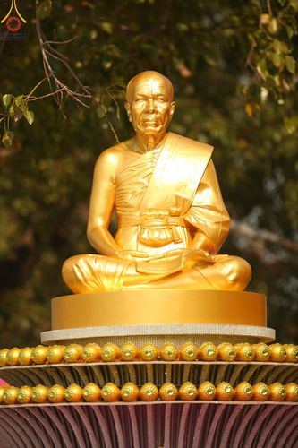 ภาพ No.190589:พิธีต้อนรับพระธรรมยาตรา ณ อนุสรณ์สถาน สถานที่ตั้งมโนปณิธานบวชตลอดชีวิต อนุสรณ์สถานคลองบางนางแท่น อ.สามพราน จ.นครปฐม ในโครงการธรรมยาตรา กตัญญูบูชา มหาปูชนียาจารย์ พระมงคลเทพมุนี(สด จนฺทสโร) พระผู้ปราบมาร อนุสรณ์สถาน 7 แห่ง ปีที่ 13 วันที่ 7 ม.ค.2568