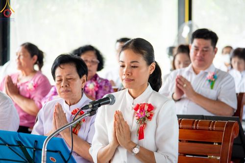 ภาพ No.92683:พิธีทอดกฐินวัดศรีวรรณวนาราม จ.ปทุมธานี และพิธีอัญเชิญพระสารีริกธาตุ วันที่ 4 พฤศจิกายน พ.ศ. 2566