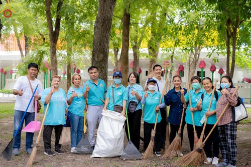 ภาพ No.145930:ชมรมจิตอาสาอนุรักษ์สิ่งแวดล้อม รับบุญทำความสะอาดบริเวณโบสถ์พระไตรปิฎก วัดพระธรรมกาย จ.ปทุมธานี วันที่ 25 กรกฎาคม พ.ศ. 2567