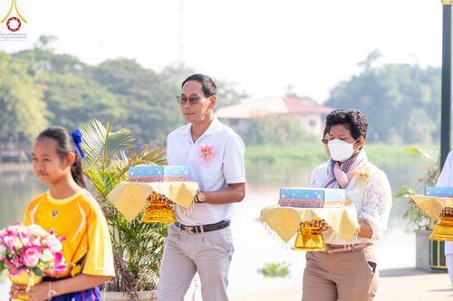 ภาพ No.199486:พิธีทอดผ้าป่าทำนุบำรุงศาสนสถาน ณ วัดศิลามูล ตำบลหินมูล อำเภอบางเลน จังหวัดนครปฐม ในโครงการธรรมยาตรา กตัญญูบูชา มหาปูชนียาจารย์ พระมงคลเทพมุนี(สด จนฺทสโร) พระผู้ปราบมาร อนุสรณ์สถาน 7 แห่ง ปีที่ 13 วันที่ 21 มกราคม พ.ศ. 2568