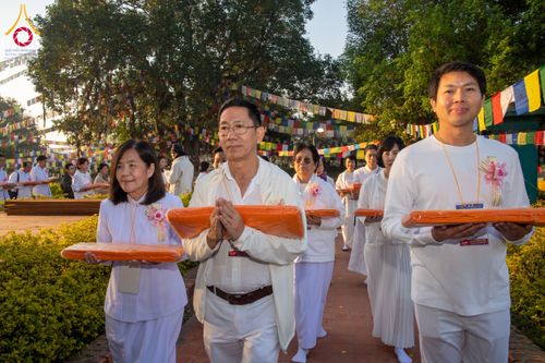 ภาพ No.130440:พิธีบรรพชาธรรมทายาท ในโครงการบรรพชา 1,250 รูป ณ แดนประสูติ สวนลุมพินี ประเทศเนปาล วันที่ 9 มีนาคม พ.ศ. 2567