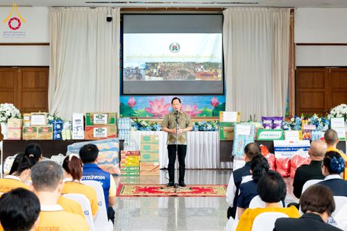 ภาพ No.159370:วัดพระธรรมกาย มูลนิธิธรรมกาย คณะศิษยานุศิษย์ฯ มอบถุงยังชีพ ข้าวสารอาหารแห้ง สมทบศูนย์รับบริจาคช่วยเหลือ ผู้ประสบภัยภาคเหนือ จังหวัดปทุมธานี มอบชุดอาหารปรุงสุกใหม่ ส่งแรงใจแก่เจ้าหน้าที่ผู้ปฏิบัติงาน และจิตอาสา วันที่ 27 กันยายน พ.ศ. 2567