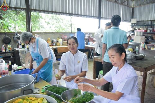 ภาพ No.155390:โครงการอุบาสกแก้ว อุบาสิกาแก้ว รุ่นที่ 2 ตัวแทนทอดกฐินสามัคคีทั่วไทย 30,000 วัด บูชาธรรม 80 ปี หลวงพ่อธัมมชโย ศูนย์ปฏิบัติธรรมเพชรบูรณ์ ต.นาป่า อ.เมือง จ.เพชรบูรณ์