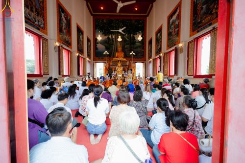 ภาพ No.93128:พิธีทอดกฐินสามัคคีทั่วไทย 5,000 วัด ณ วัดเกาะแก้วนครสวรรค์ จ.ชลบุรี วันที่ 11 พฤศจิกายน พ.ศ. 2566