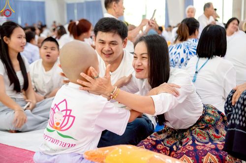 ภาพ No.213940:วันเสาร์ที่ 29 มีนาคม พ.ศ. 2568 พิธีตัดปอยผม ขอขมาผู้ปกครอง มอบบาตร-ผ้าไตร และพิธีบรรพชาสามเณร ณ ศูนย์ปฏิบัติธรรมจังหวัดระยอง (บ้านช่องลม) ต.บางบุตร อ.บ้านค่าย จ.ระยอง