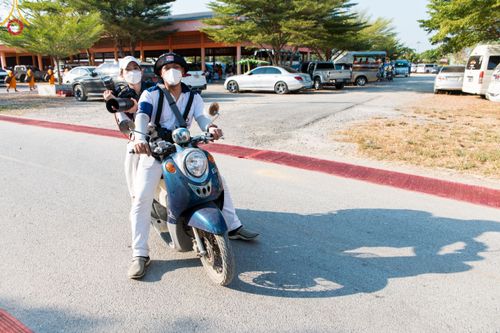 ภาพ No.119793:V.19 แกล้วกล้า การเตรียมงาน เก็บงาน การรับบุญของเจ้าหน้าที่หน่วยงานต่างๆ เพื่อโครงการธรรมยาตรา กตัญญูบูชามหาปูชนียาจารย์ พระมงคลเทพมุนี (สด จนฺทสโร) พระผู้ปราบมาร อนุสรณ์สถาน 7 แห่ง ปีที่ 12 ระหว่างวันที่ 2 - 31 มกราคม พ.ศ.2567