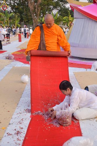 ภาพ No.111723:V.10 เก่งกล้า การเตรียมงาน เก็บงาน การรับบุญของเจ้าหน้าที่หน่วยงานต่างๆ เพื่อโครงการธรรมยาตรา กตัญญูบูชามหาปูชนียาจารย์ พระมงคลเทพมุนี (สด จนฺทสโร) พระผู้ปราบมาร อนุสรณ์สถาน 7 แห่ง ปีที่ 12 ระหว่างวันที่ 2 - 31 มกราคม พ.ศ.2567