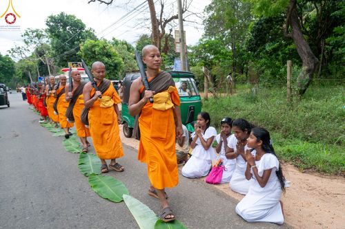 ภาพ No.139975:PhotoStory มหาศรัทธา ธรรมยาตราศรีลังกา EP.2 พิธีเปิดโครงการสยาม-ลังกา ธรรมยาตรา ฉลองเทศกาลวิสาขบูชาแห่งชาติ ศรีลังกา บูชาธรรม 80 ปีหลวงพ่อธัมมชโย เมื่อวันที่ 17 พฤษภาคม พ.ศ. 2567