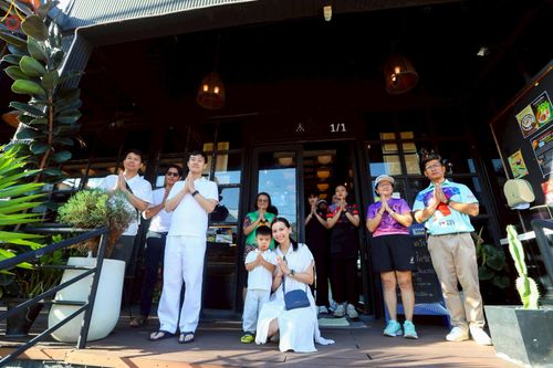 ภาพ No.248835:วันที่ 20 กันยายน พ.ศ. 2568 พิธีอัญเชิญรูปหล่อหลวงปู่วัดปากน้ำ ภาษีเจริญ จากวัดมงคลนิมิตร พระอารามหลวง เพื่อประดิษฐาน ณ วิหารพระมงคลเทพมุนี (สด จนฺทสโร)  ศูนย์ปฏิบัติธรรมภูเก็ต จ.ภูเก็ต