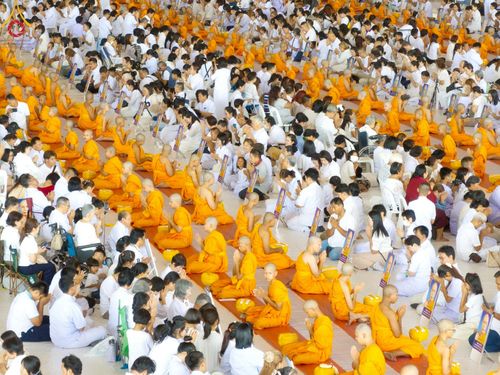 ภาพ No.215887:วันเสาร์ที่ 5 เมษายน พ.ศ. 2568 พิธีขอบรรพชา พิธีขอสรณคมน์และศีล  พิธีขอนิสสัย พิธีถวายบาตร ในโครงการบรรพชาสามเณรฟื้นฟูพระพุทธศาสนาทั่วไทย , โครงการหน่อแก้วเปรียญธรรม รุ่นที่ 13 ,  โครงการสามเณรยุวธรรมทายาท รุ่นที่ 33 , โครงการสามเณรมัชฌิมธรรมทายาท รุ่นที