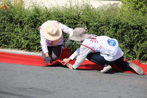 ภาพ No.108769:V.6 บุญเข้า การเตรียมงาน เก็บงาน การรับบุญของเจ้าหน้าที่หน่วยงานต่างๆ เพื่อโครงการธรรมยาตรา กตัญญูบูชามหาปูชนียาจารย์ พระมงคลเทพมุนี (สด จนฺทสโร) พระผู้ปราบมาร อนุสรณ์สถาน 7 แห่ง ปีที่ 12 ระหว่างวันที่ 2 - 31 มกราคม พ.ศ.2567