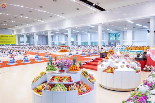 ภาพ No.243720:วันอาทิตย์ที่ 7 กันยายน พ.ศ. 2568 พิธีบูชาครูผู้ค้นพบวิชชาธรรมกาย , พิธีบูชาข้าวพระ ณ สภาธรรมกายสากล วัดพระธรรมกาย