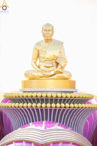 ภาพ No.187041:พระธรรมยาตราปฏิบัติธรรม และถ่ายภาพหมู่ประวัติศาสตร์ ปีที่ 13 ณ ลานทิศตะวันออก มหาวิหารพระมงคลเทพมุนี วัดพระธรรมกาย จ.ปทุมธานี วันเสาร์ที่ 28 ธันวาคม พ.ศ. 2567