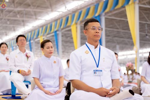 ภาพ No.240318:วันอาทิตย์ที่ 24 สิงหาคม พ.ศ. 2568 งานบุญวันอาทิตย์ พิธีจุดเทียนใจ ไฟนิรันด์ อนันตชัย ณ วัดพระธรรมกาย จ.ปทุมธานี