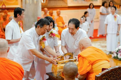 ภาพ No.142689:พิธีพัทธสีมา ประดิษฐานลูกนิมิตมหาสมบัติ สถาปนาอุโบสถวัดพระธรรมกายลอนดอน บูชาธรรม 80 ปี หลวงพ่อธัมมชโย วันเสาร์ที่ 22 มิถุนายน พ.ศ. 2567