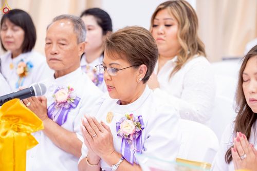 ภาพ No.234716:วันอาทิตย์ที่ 20 กรกฎาคม  พ.ศ.2568 พิธีทอดผ้าป่าภาคพื้นอเมริกา พิธีเจริญพระพุทธมนต์ ฉลองอาคารแก้วธรรมชัยรัตนอนันต์ วัดพระธรรมกายเทนเนสซี ประเทศสหรัฐอเมริกา