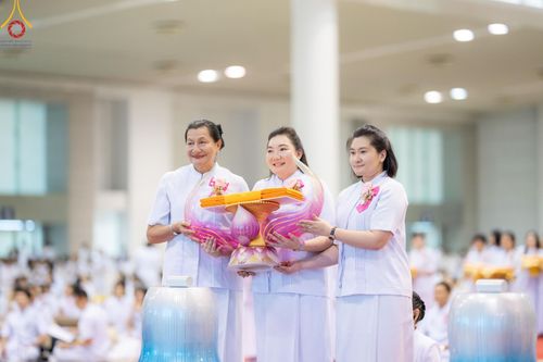 ภาพ No.154615:พิธีทอดผ้าป่าสมทบกฐินวัดพระธรรมกาย และสมทบกฐิน 30,000 วัดทั่วไทย ครั้งที่ 2 ณ สภาธรรมกายสากล วัดพระธรรมกาย วันอังคารที่ 17 กันยายน พ.ศ. 2567