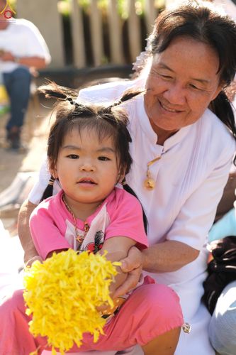 ภาพ No.287714:วันที่ 3 มกราคม พ.ศ. 2569 พิธีต้อนรับพระธรรมยาตรา ครั้งที่ 2 (ภาพชุดที่ 2) ในโครงการธรรมยาตรา กตัญญูบูชา มหาปูชนียาจารย์ พระมงคลเทพมุนี(สด จนฺทสโร) พระผู้ปราบมาร อนุสรณ์สถาน 7 แห่ง ปีที่ 14 ณ อนุสรณ์สถานมหาวิหารพระมงคลเทพมุนี (โลตัสแลนด์) อ.สองพี่น้อง จ.